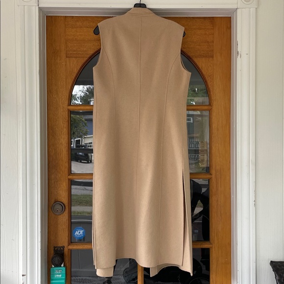 Bcbgmaxazria wool blend London vest size small - Picture 9 of 9